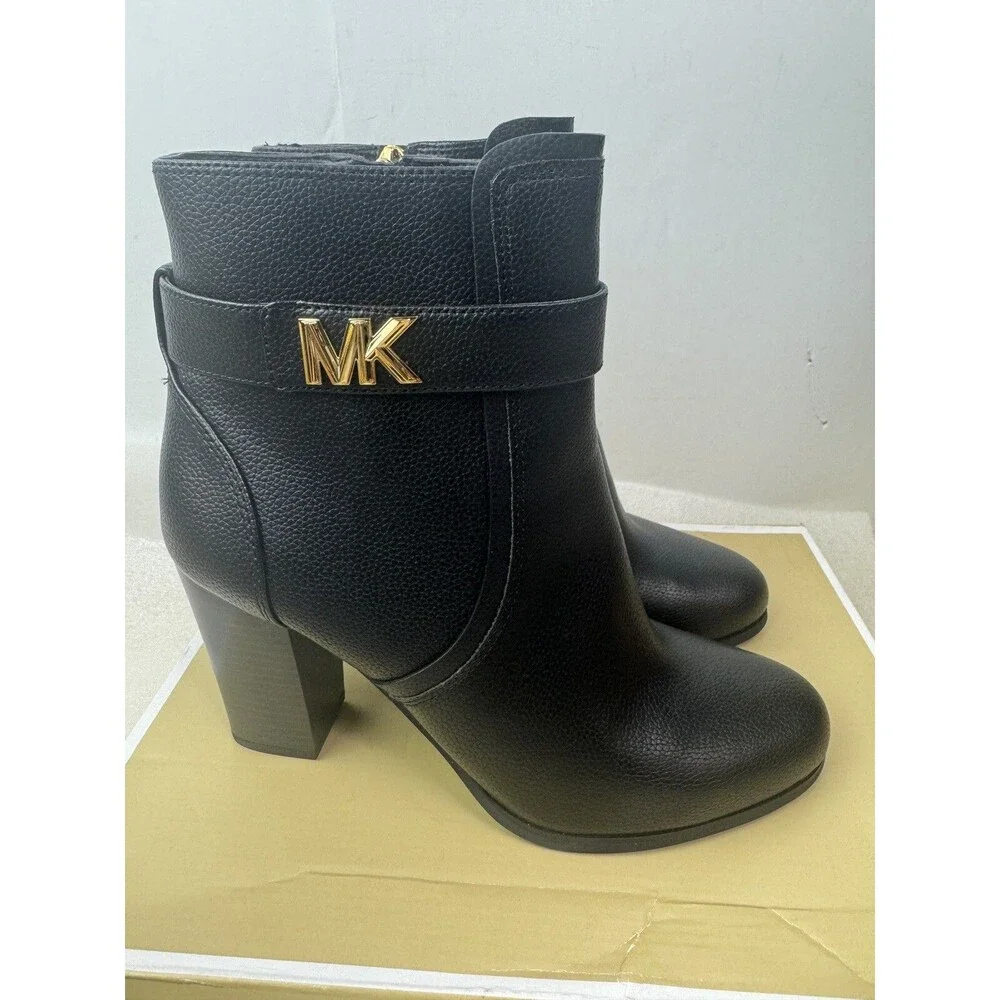 MICHAEL Michael Kors Women's Jilly Dress Ankle Block Heel Dress Booties Size: 9M - Picture 4 of 8